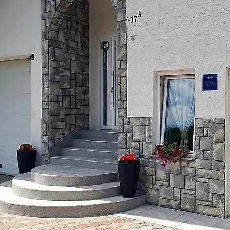 Studio Apartman Brletic Apartment Tounj Exterior photo