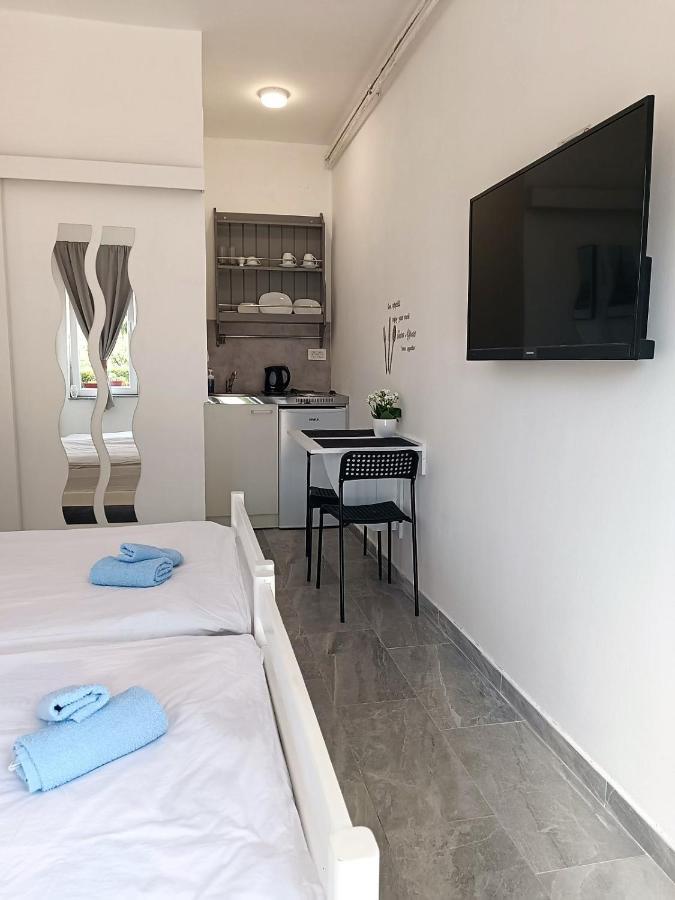 Studio Apartman Brletic *